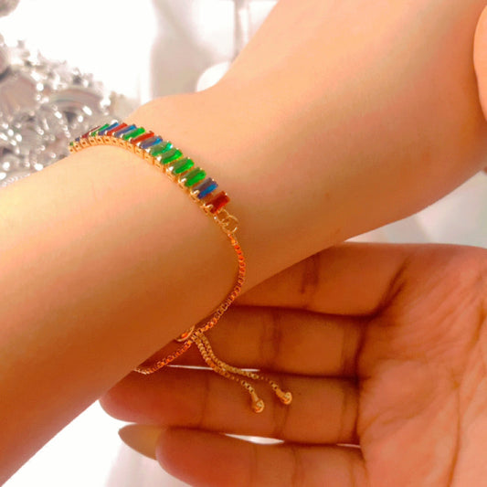 Multi-color adjustable bracelet for women, premium non-tarnish fashion jewelry