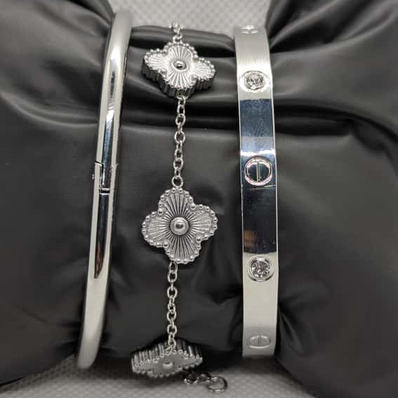 โLuxury silver stainless steel bracelet trio โ waterproof anti-tarnish jewelryโ