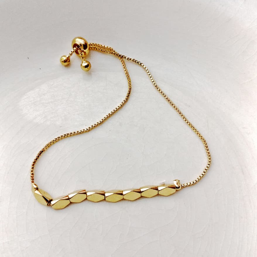 Bold style adjustable bracelet for party and casual wear.