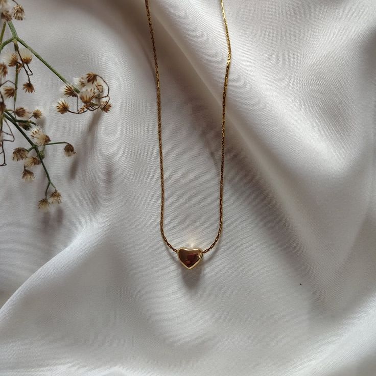 Minimalist Gold Heart Pendant