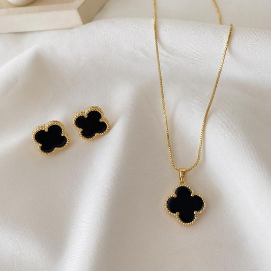Elegant black clover pendant necklace with tops, perfect gift jewelry set