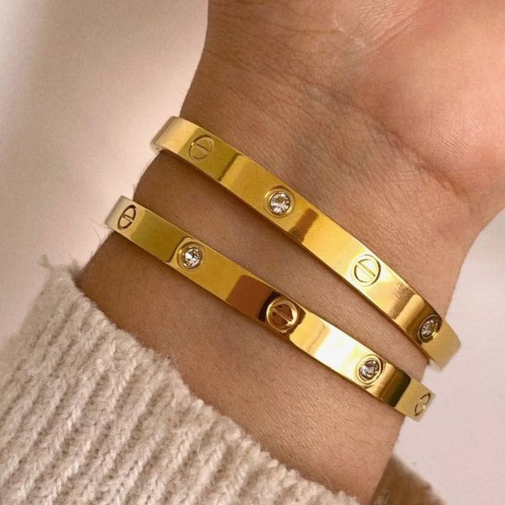 18k gold-plated screw bangle – stainless steel tarnish-free bracelet with crystals