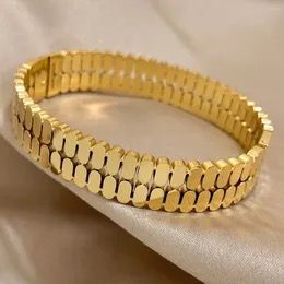 Polished gold bracelet with unique oval link design, elegant jewelry