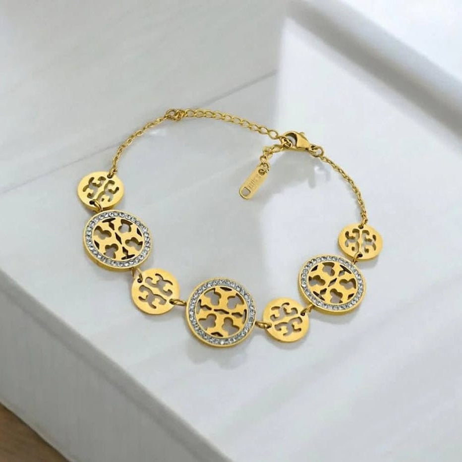 Gold stainless steel clover bracelet – hypoallergenic, long-lasting shine jewellery