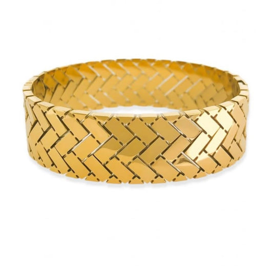 Women’s statement gold bracelet, durable and stylish
