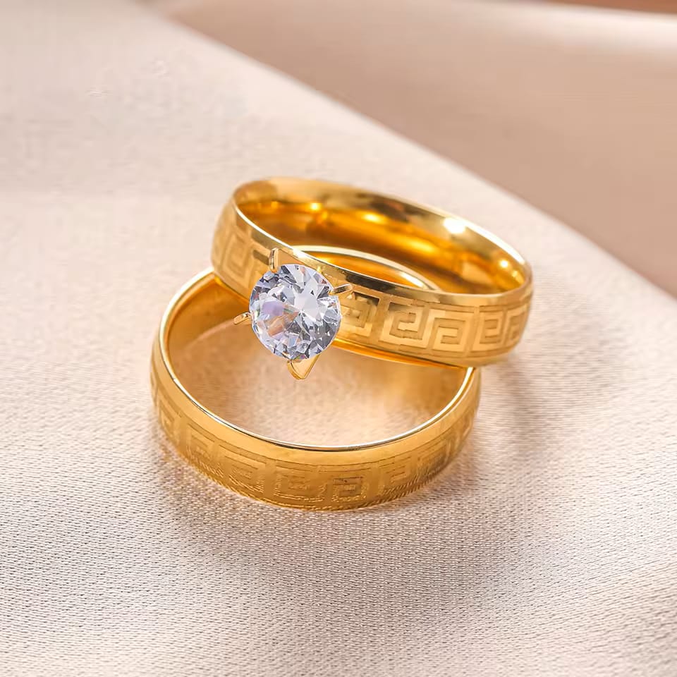 Gold ring set for women – 18k gold plated waterproof stainless steel with solitaire stone