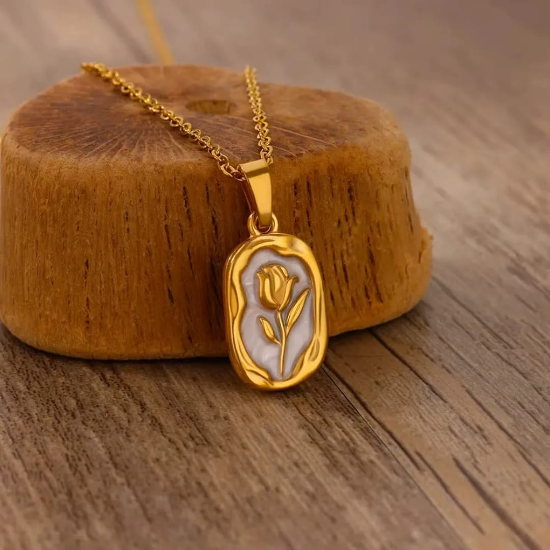 Minimal Tulip Pendant